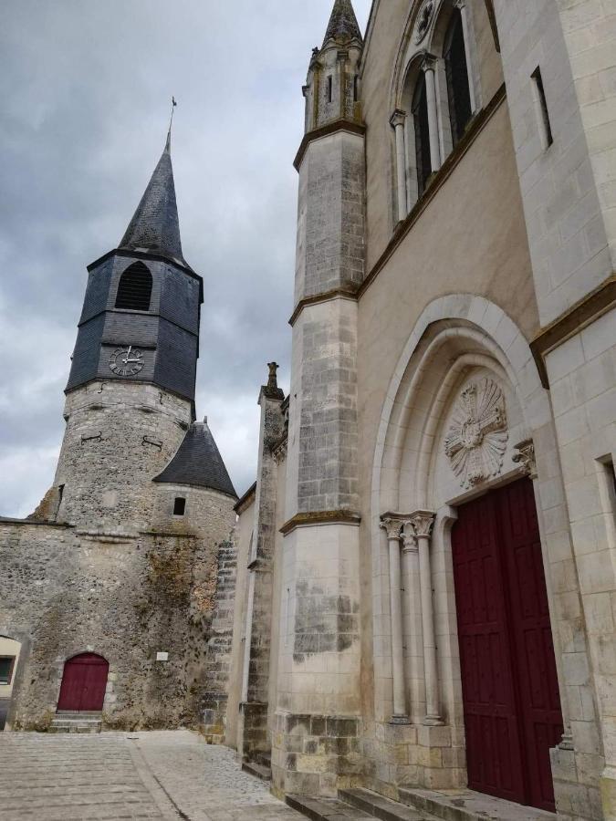 Le Loft Montargis Gien Maison De Ville Sainte-Geneviève-des-Bois Exteriör bild